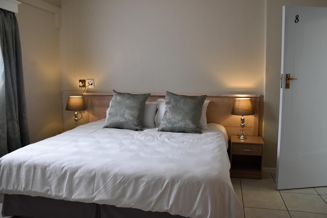 34onlincoln Guesthouse Bellville Eksteriør billede